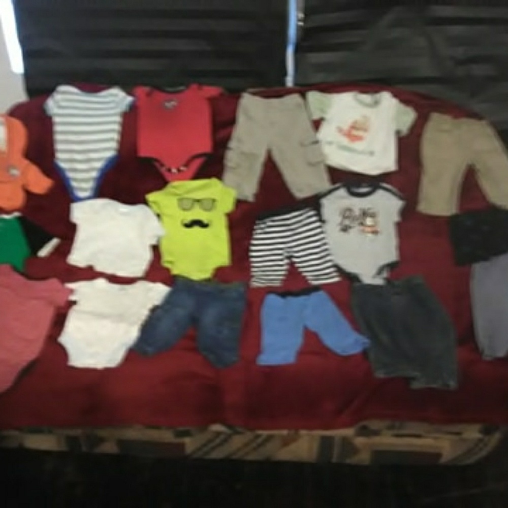 Clothes - Picture 4 of 8